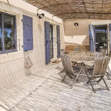 Stunning In Hilaire Dozilha * Saint-Hilaire-d'Ozilhan